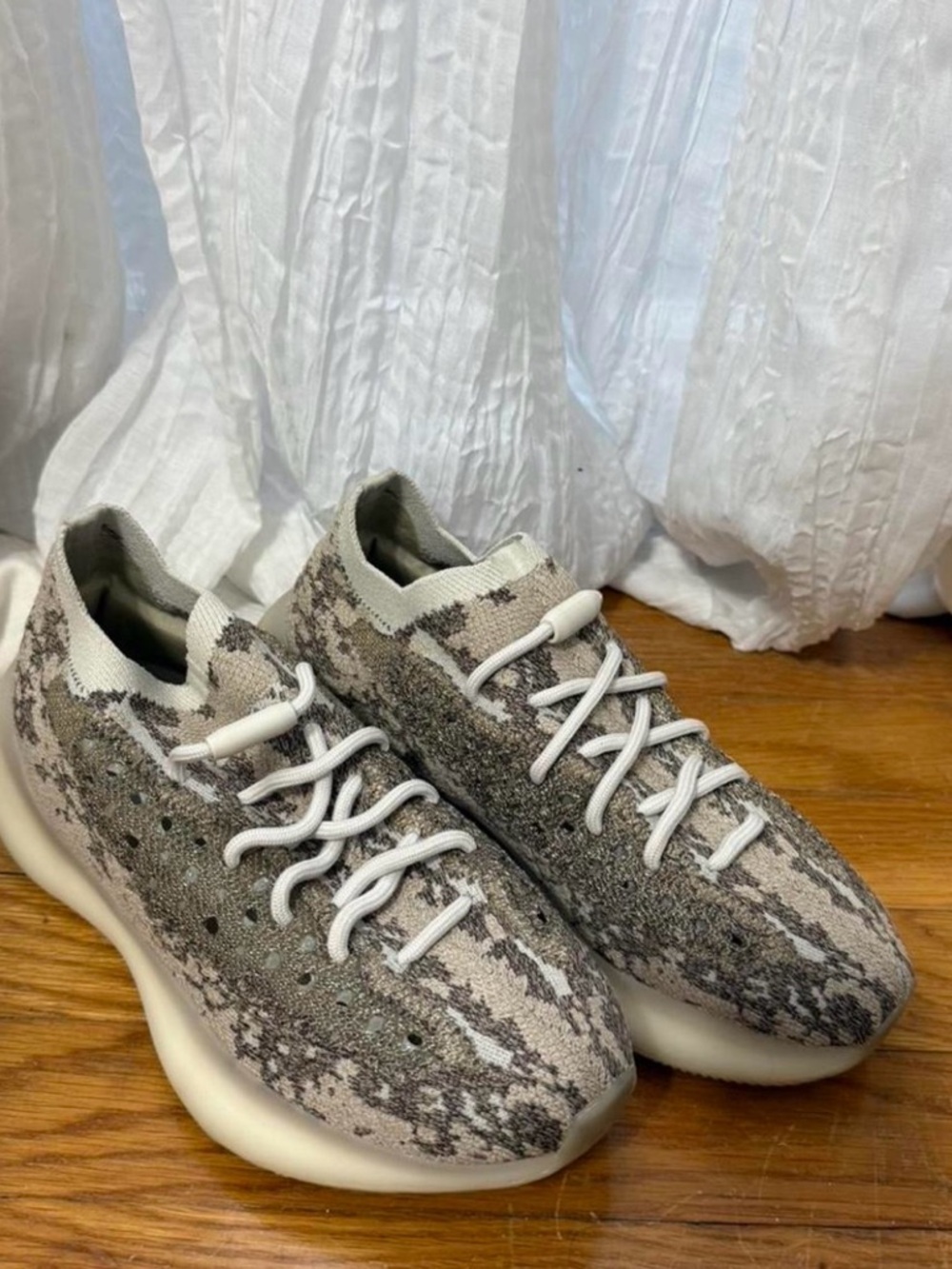 Yeezy Kids Neutral Camo Knit Sneakers in Beige and Gray